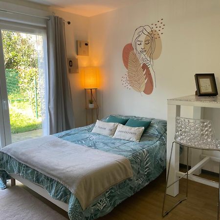 Le Jardin De Broceliande Apartment Ploermel Bagian luar foto