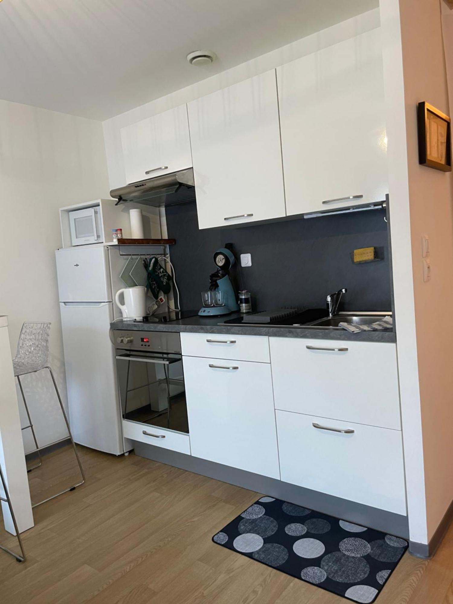 Le Jardin De Broceliande Apartment Ploermel Bagian luar foto
